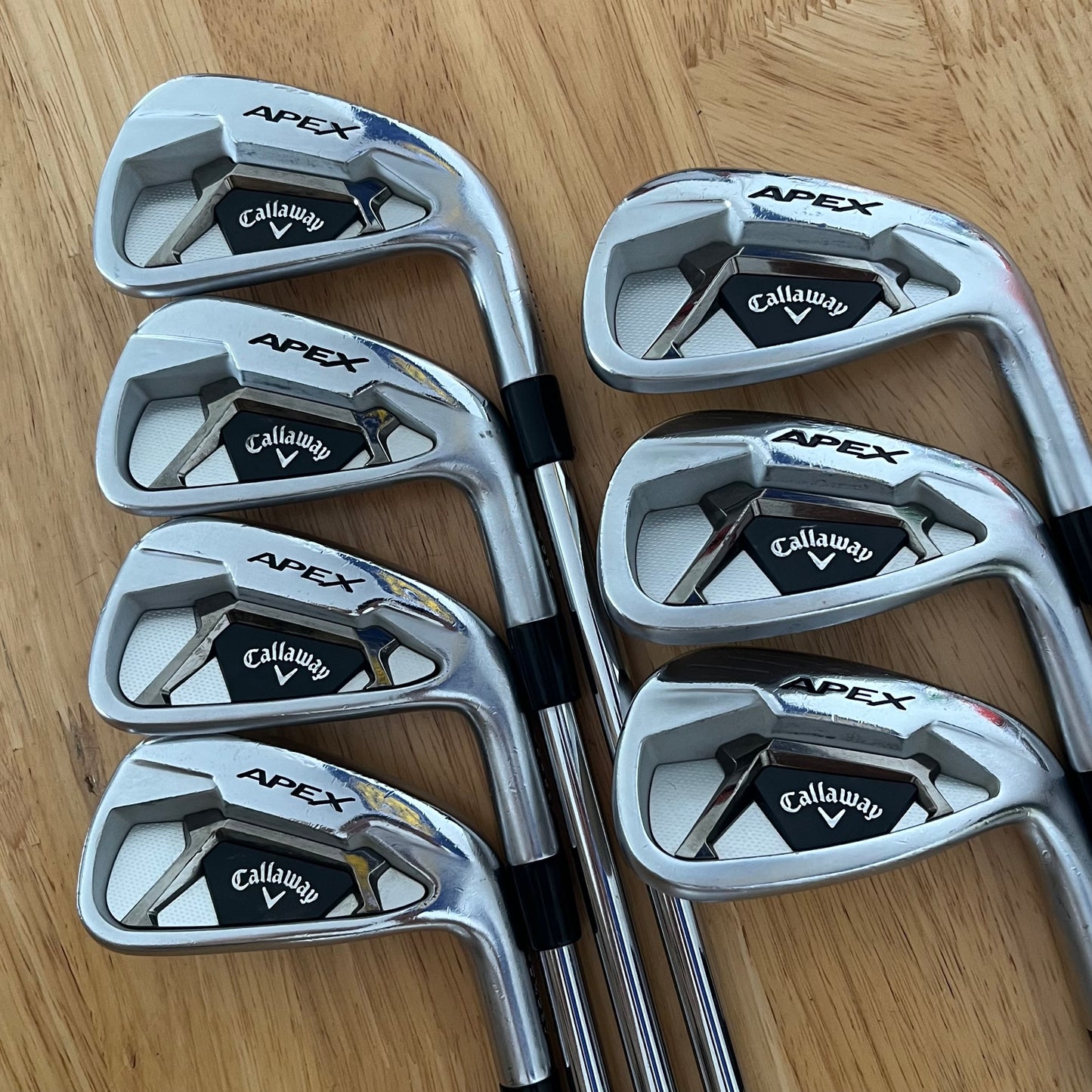 CALLAWAY APEX 19 IRON SET