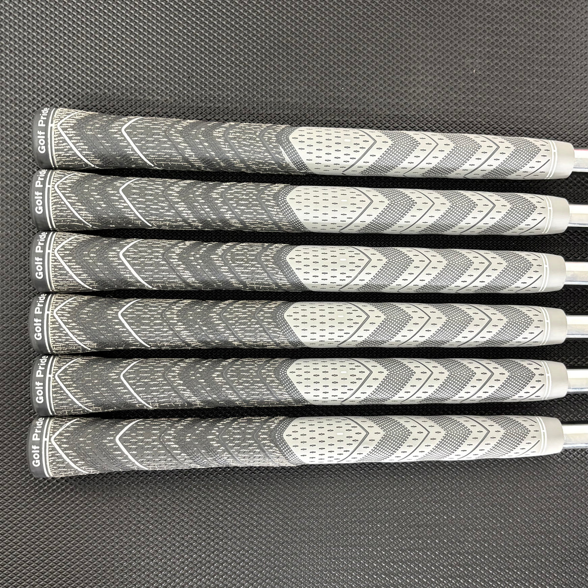 CALLAWAY APEX 2021 IRON SET