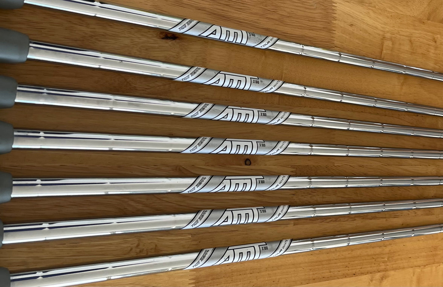 TITLEIST 718 AP2 IRON SET