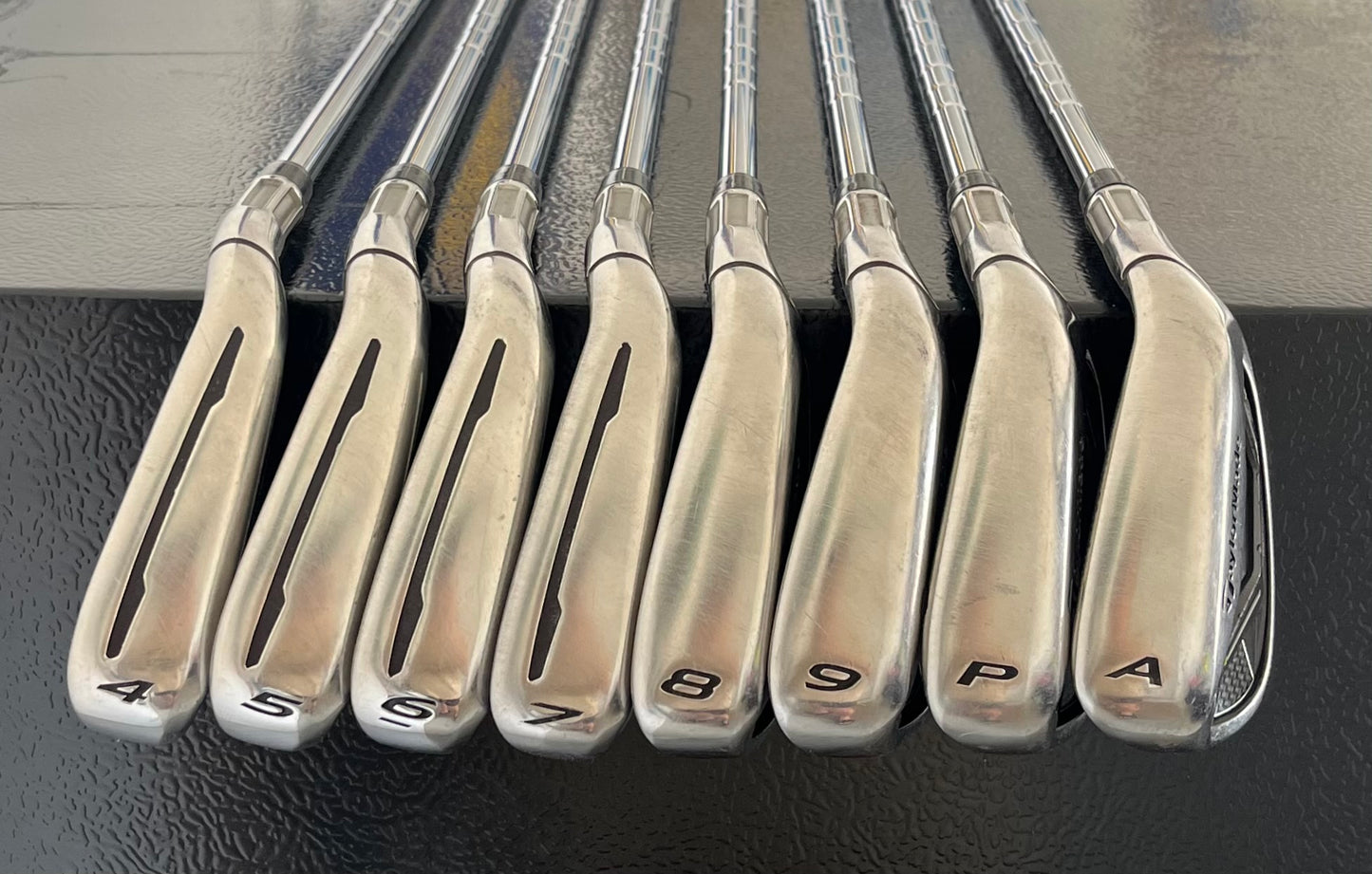 TAYLORMADE M2 IRON SET