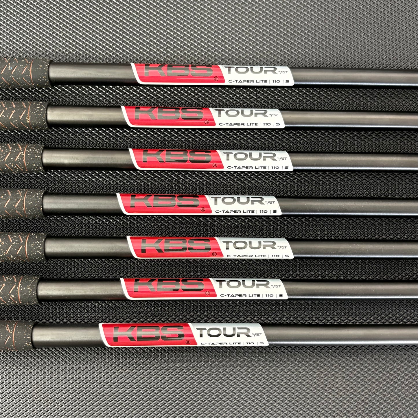 TAYLORMADE P770 2023 AGED COPPER IRON SET