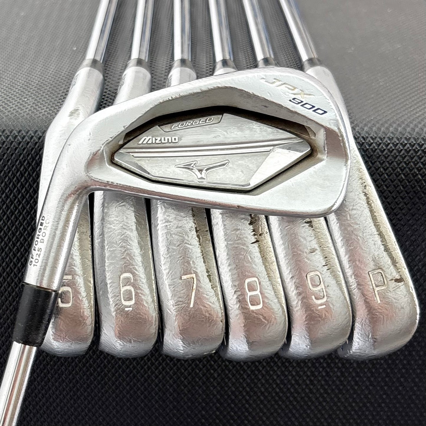 LH MIZUNO JPX 900 FORGED IRON SET