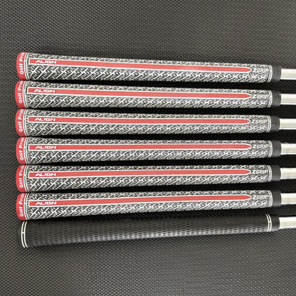 MIZUNO JPX 923 TOUR IRON SET