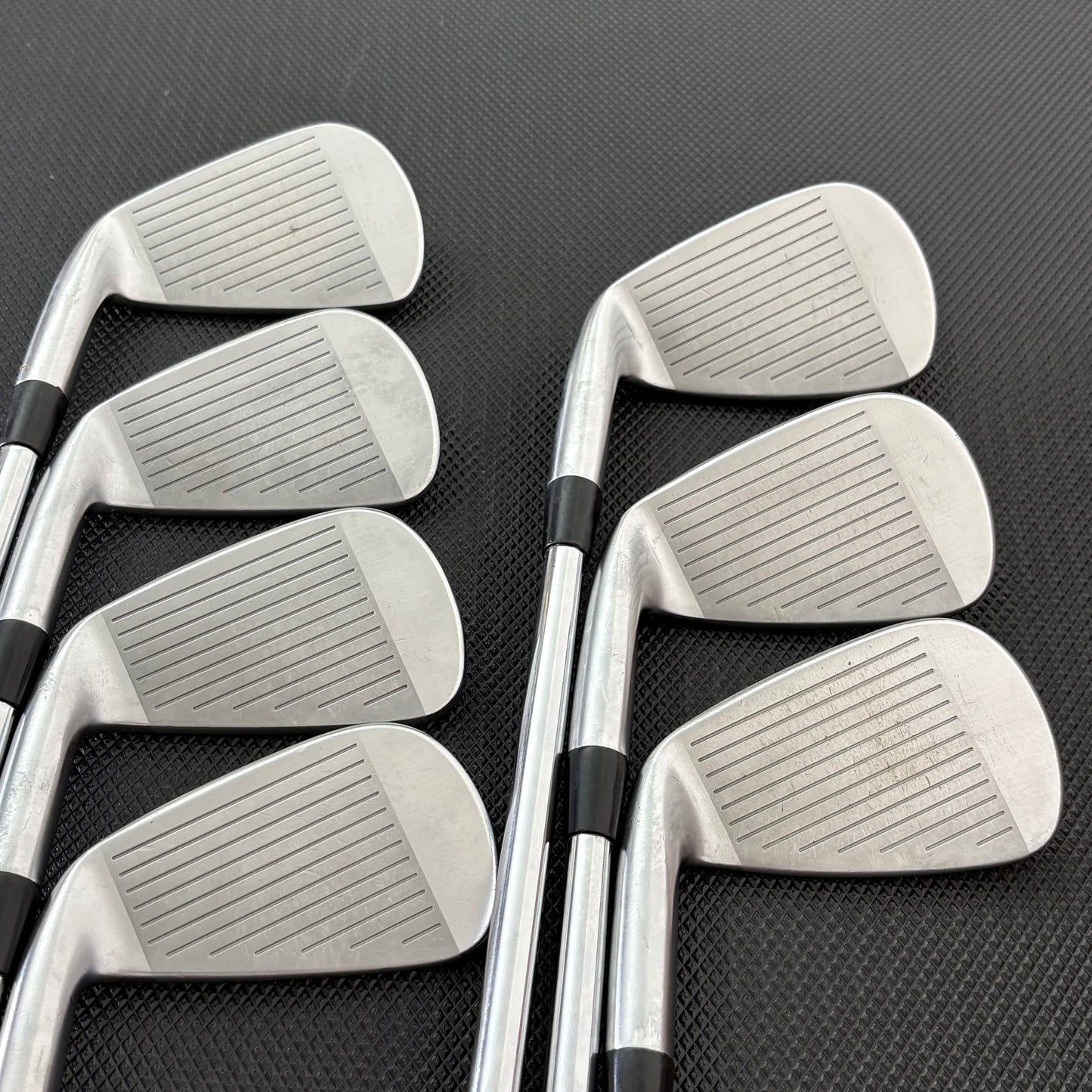 MIZUNO JPX 923 TOUR IRON SET