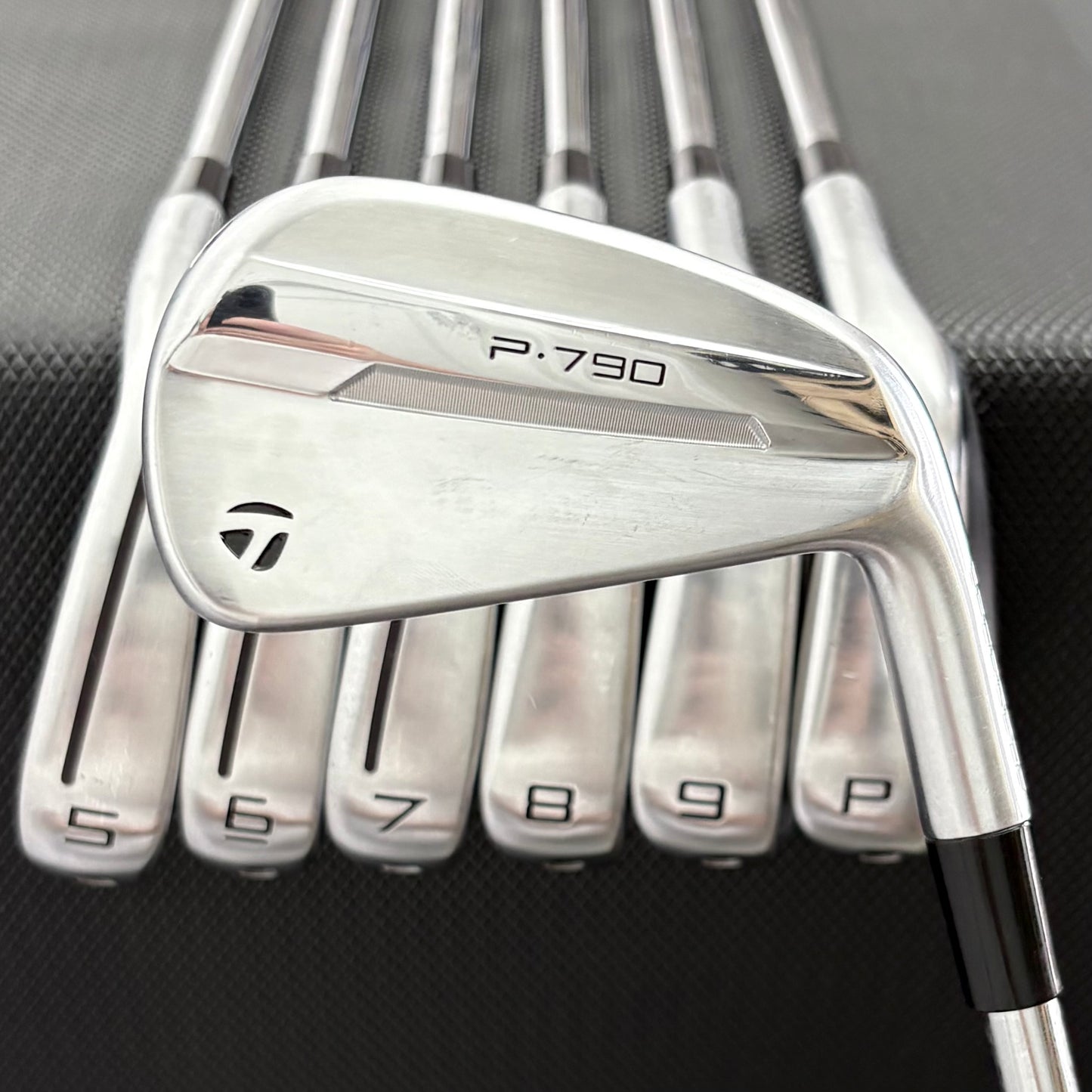 TAYLORMADE P790 2025 IRON SET