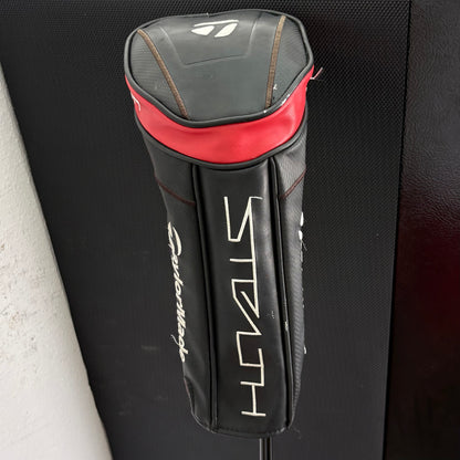 TAYLORMADE STEALTH PLUS DRIVER (9 DEGREE) + HEADCOVER