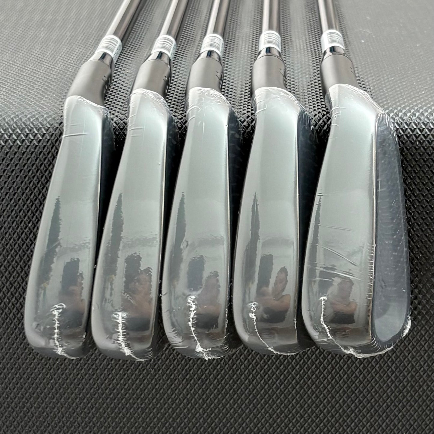 NEW STIX PERFORM IRON SET