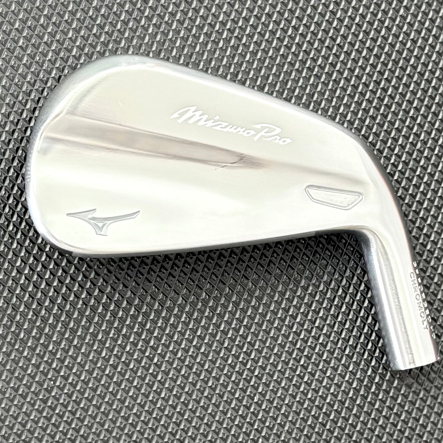 MIZUNO PRO M-15 4 IRON (HEAD ONLY)