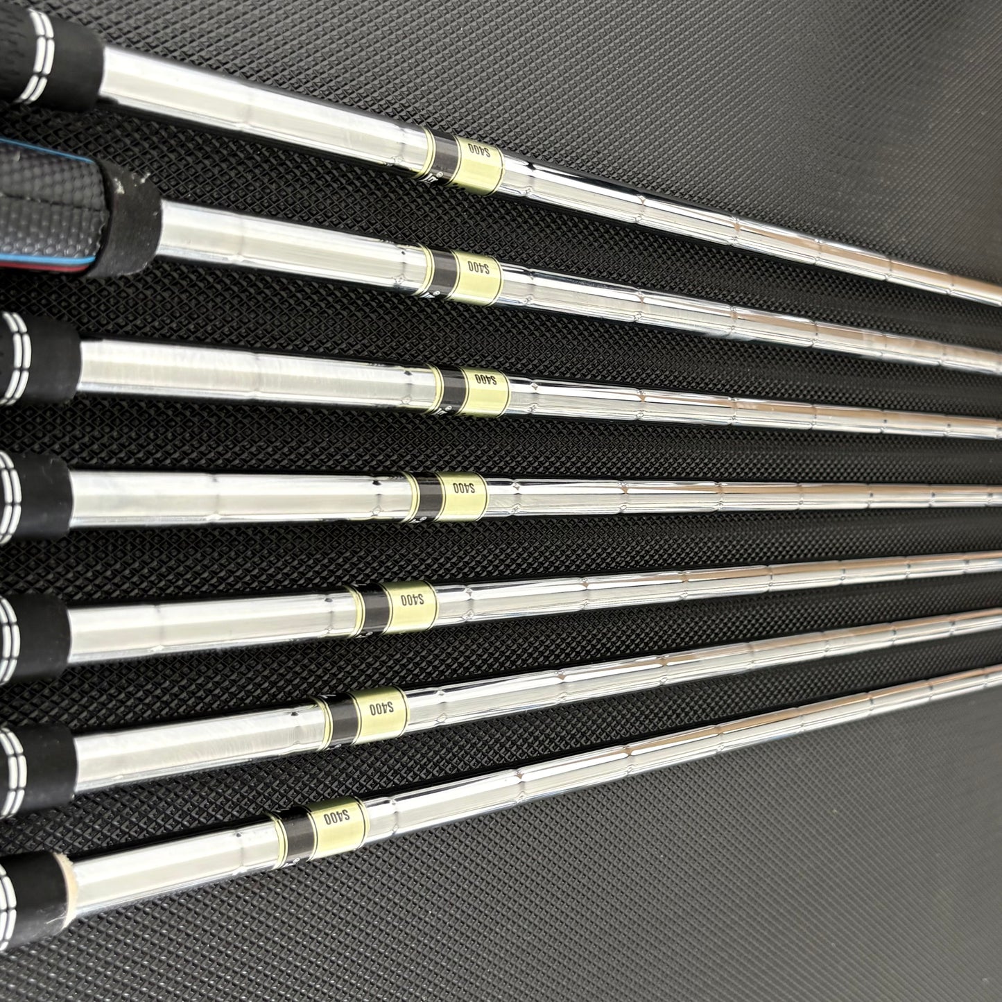 COBRA DARKSPEED ONE LENGTH IRON SET