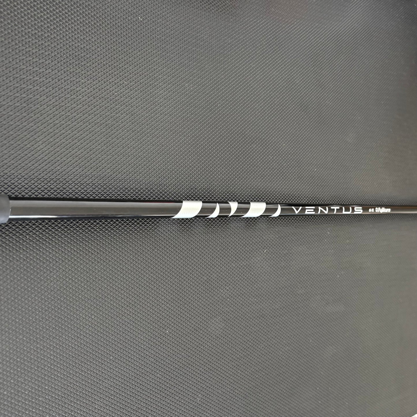 TITLEIST GT3 DRIVER (10 DEGREE) + HEADCOVER