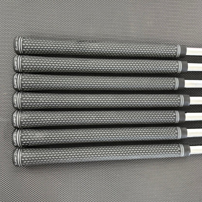 TITLEIST 620 CB IRON SET
