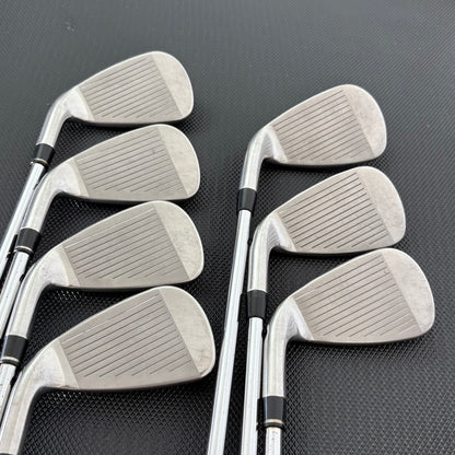 WILSON STAFF D7 IRON SET
