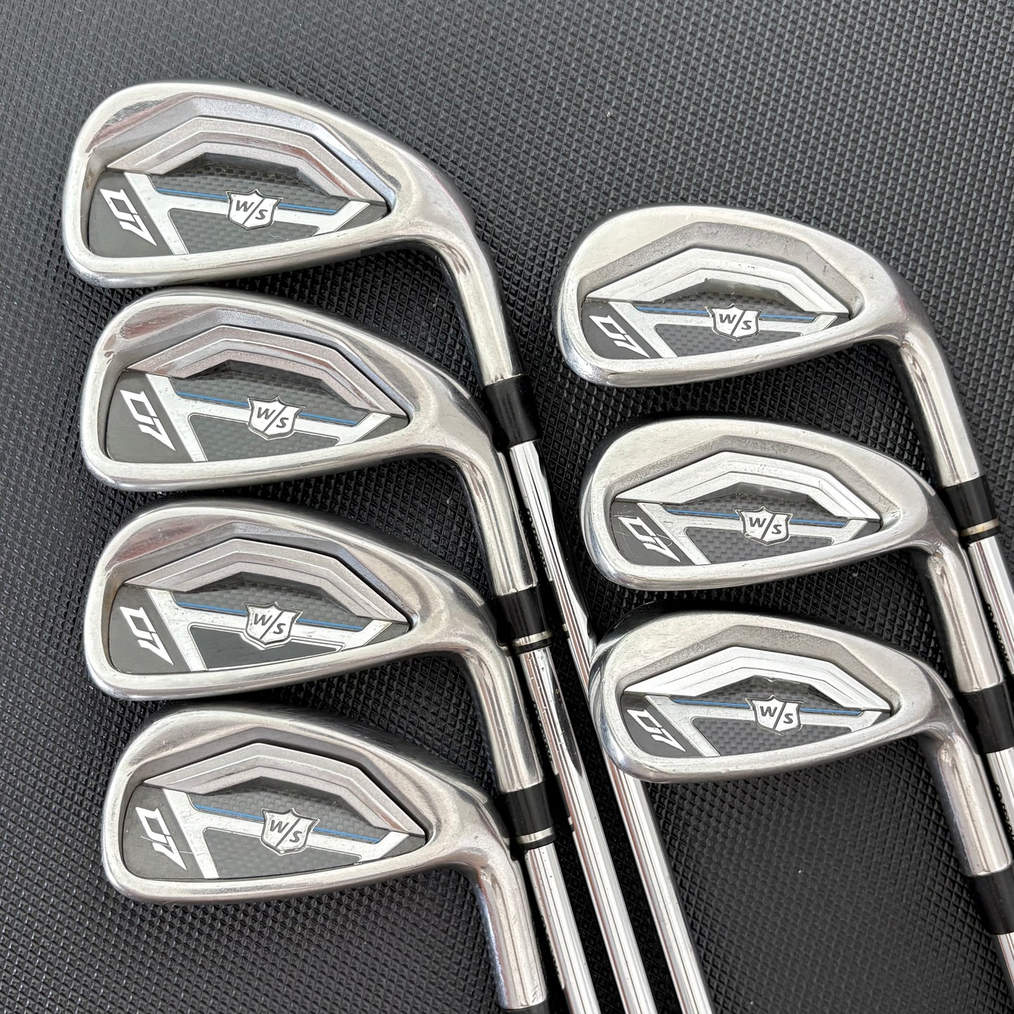 WILSON STAFF D7 IRON SET