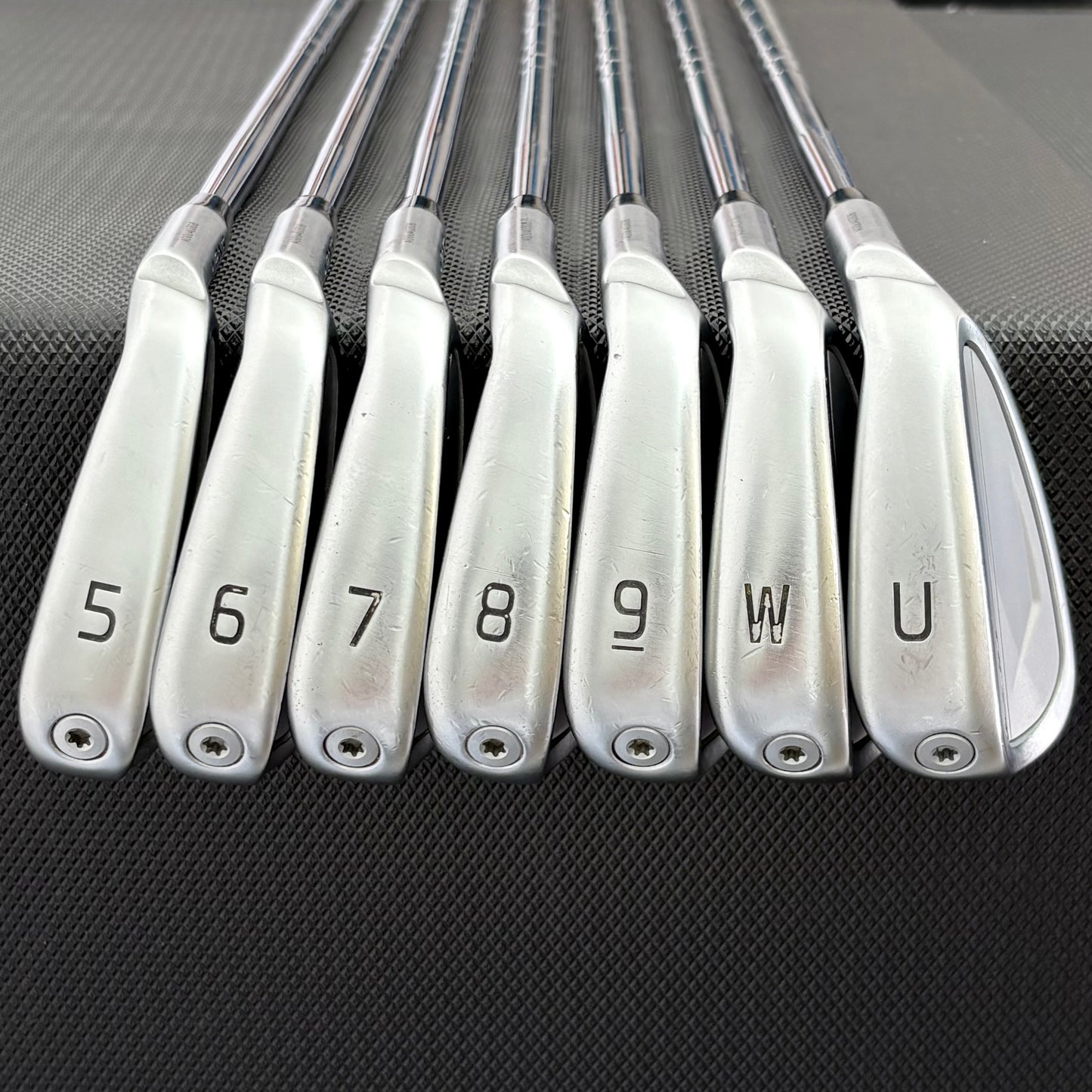 PING I230 IRON SET