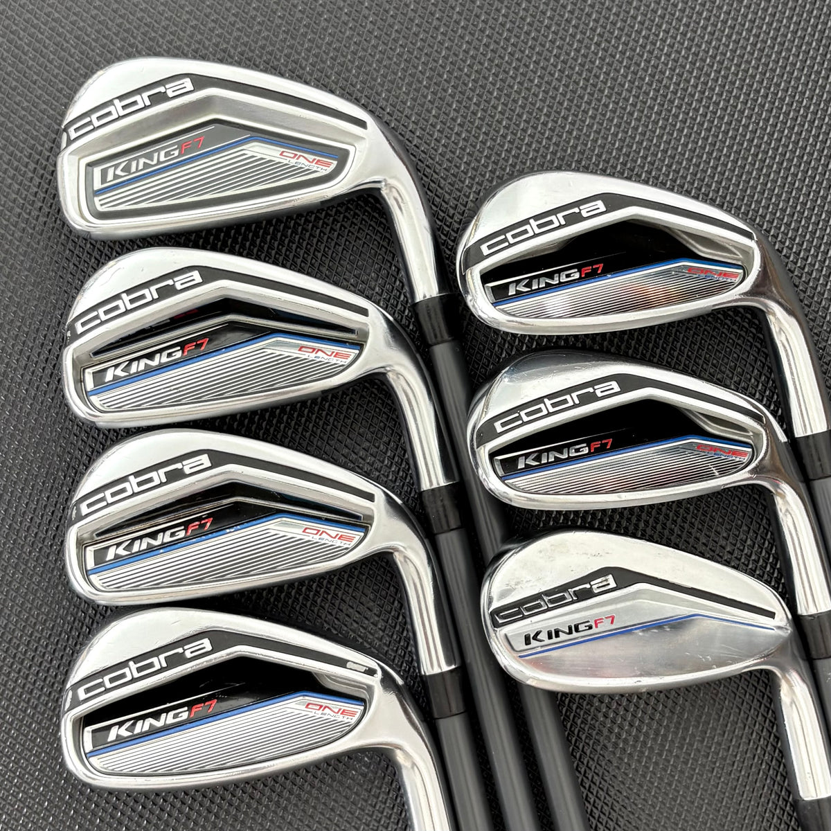 COBRA KING F7 ONE LENGTH IRON SET