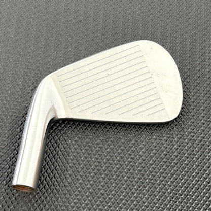 TAYLORMADE P730 4 IRON (HEAD ONLY)