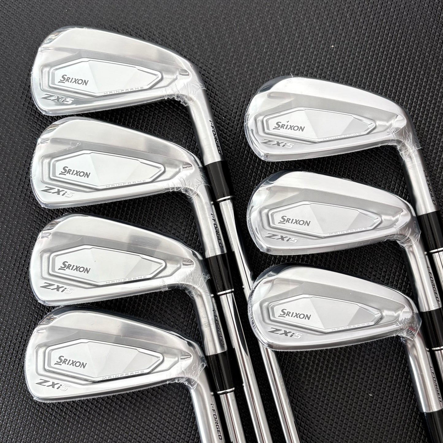 NEW SRIXON ZXI5 IRON SET