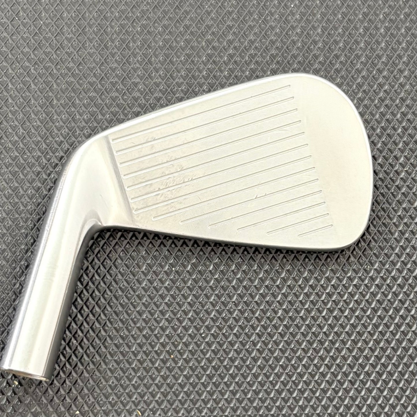 TAYLORMADE P730 3 IRON (HEAD ONLY)