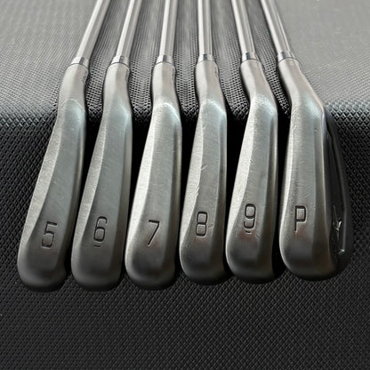 MIZUNO JPX 925 FORGED BLACK IRON SET
