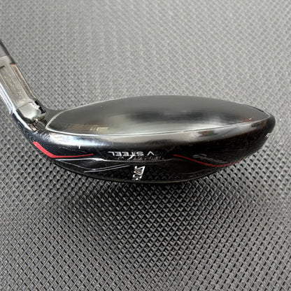 TAYLORMADE STEALTH RESCUE 3 HYBRID (19 DEGREE) + HEADCOVER