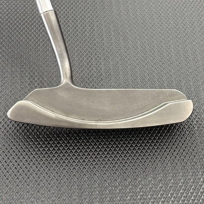 CLEVELAND CLASSICS VIII PUTTER (33.5")