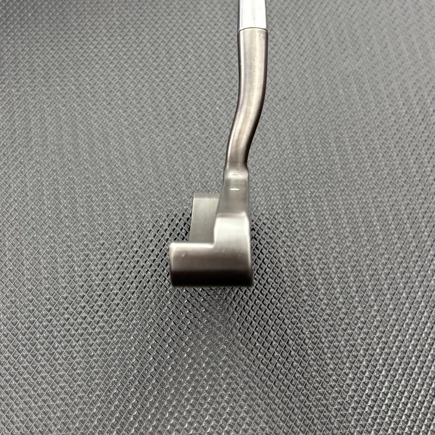 CLEVELAND CLASSICS VIII PUTTER (33.5")