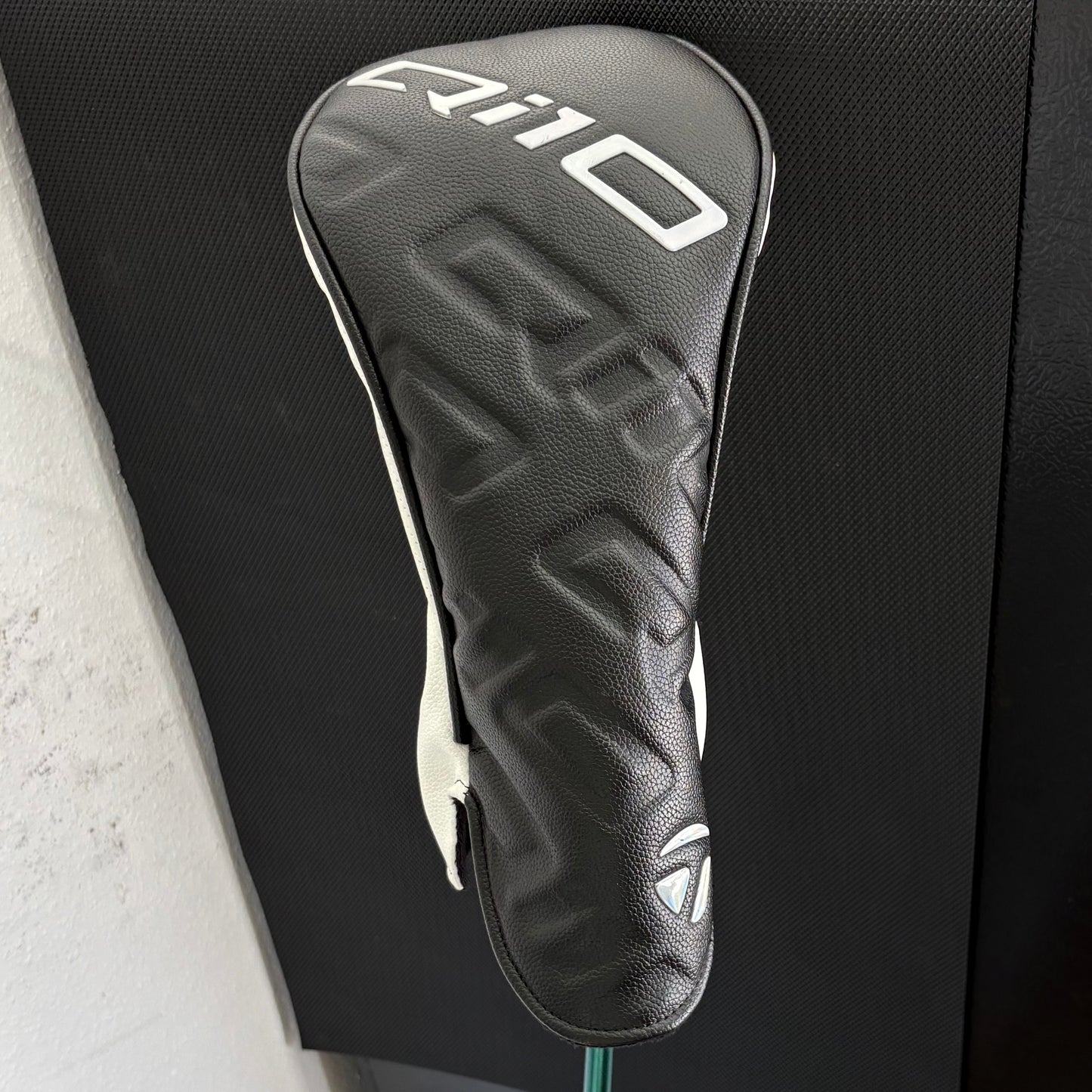 TAYLORMADE QI10 LS COPPER DRIVER (10.5 DEGREE) + HEADCOVER