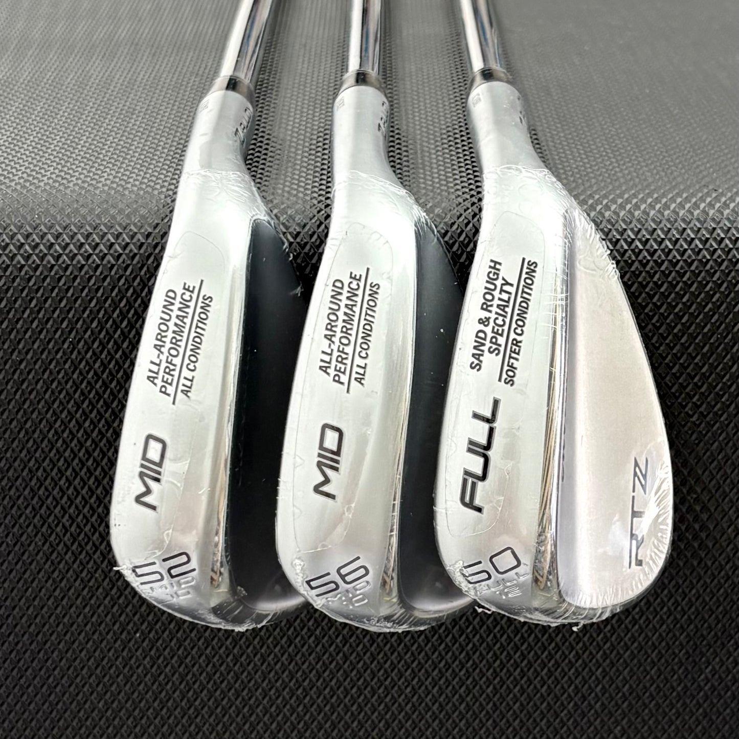 NEW CLEVELAND RTZ TOUR SATIN WEDGE SET