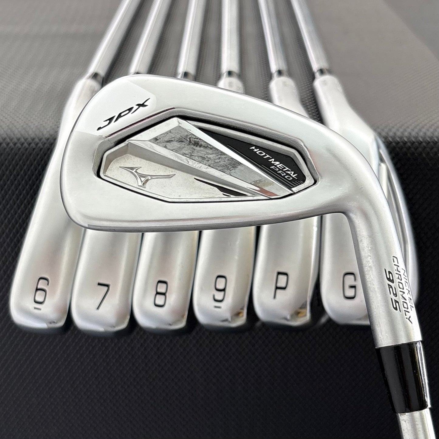 MIZUNO JPX 925 HOT METAL PRO IRON SET