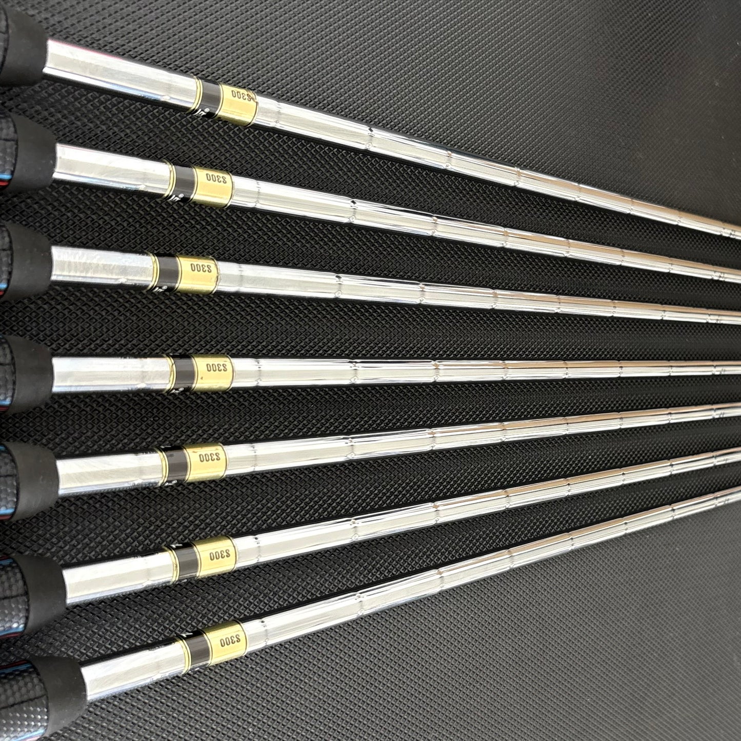 NIKE TW VR FORGED IRON SET