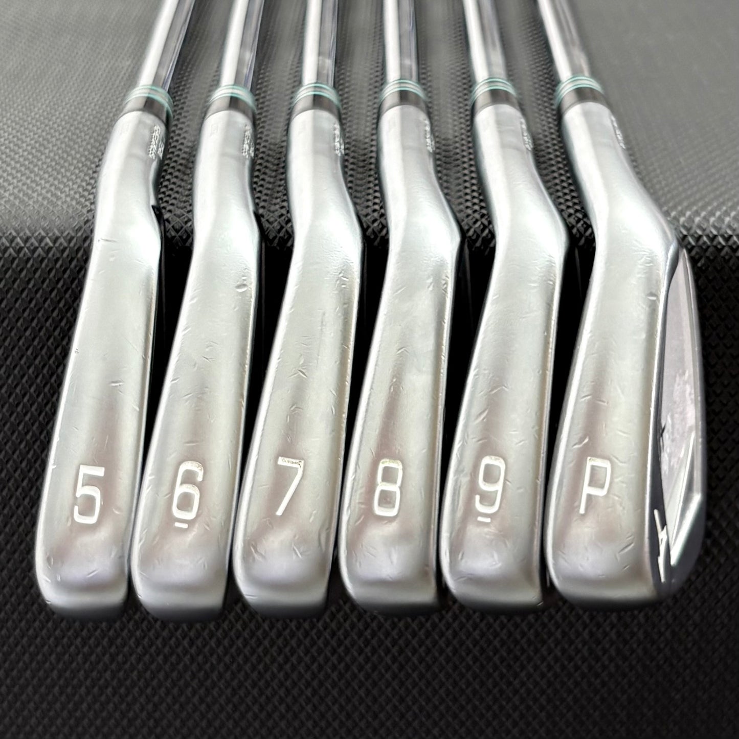 MIZUNO JPX 923 TOUR IRON SET