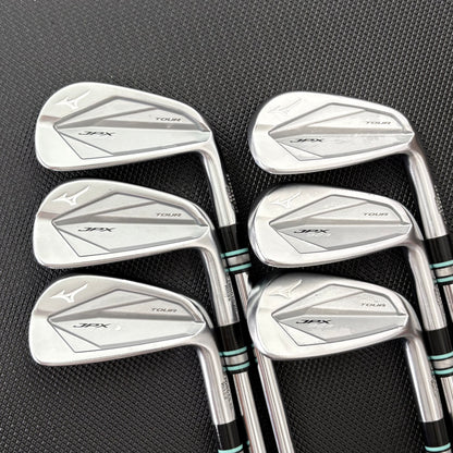 MIZUNO JPX 923 TOUR IRON SET