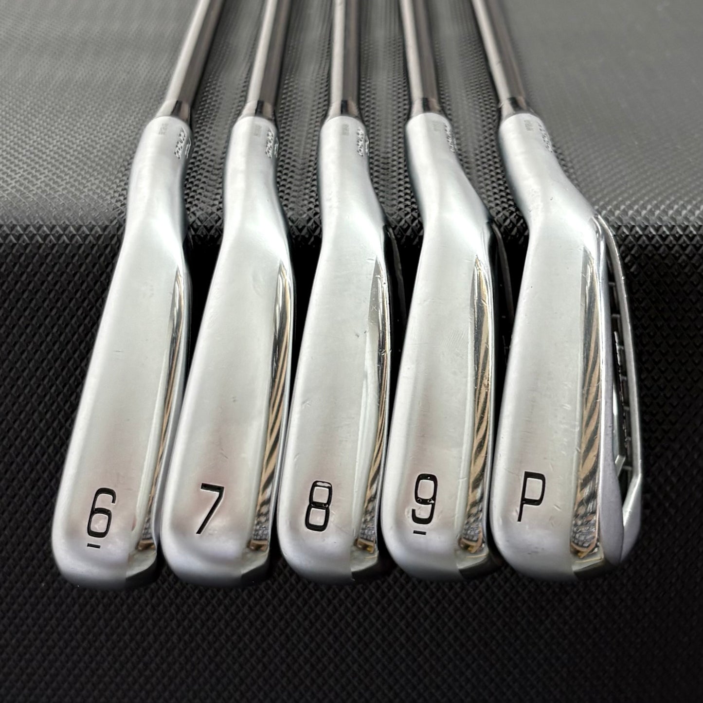MIZUNO JPX 921 HOT METAL PRO IRON SET