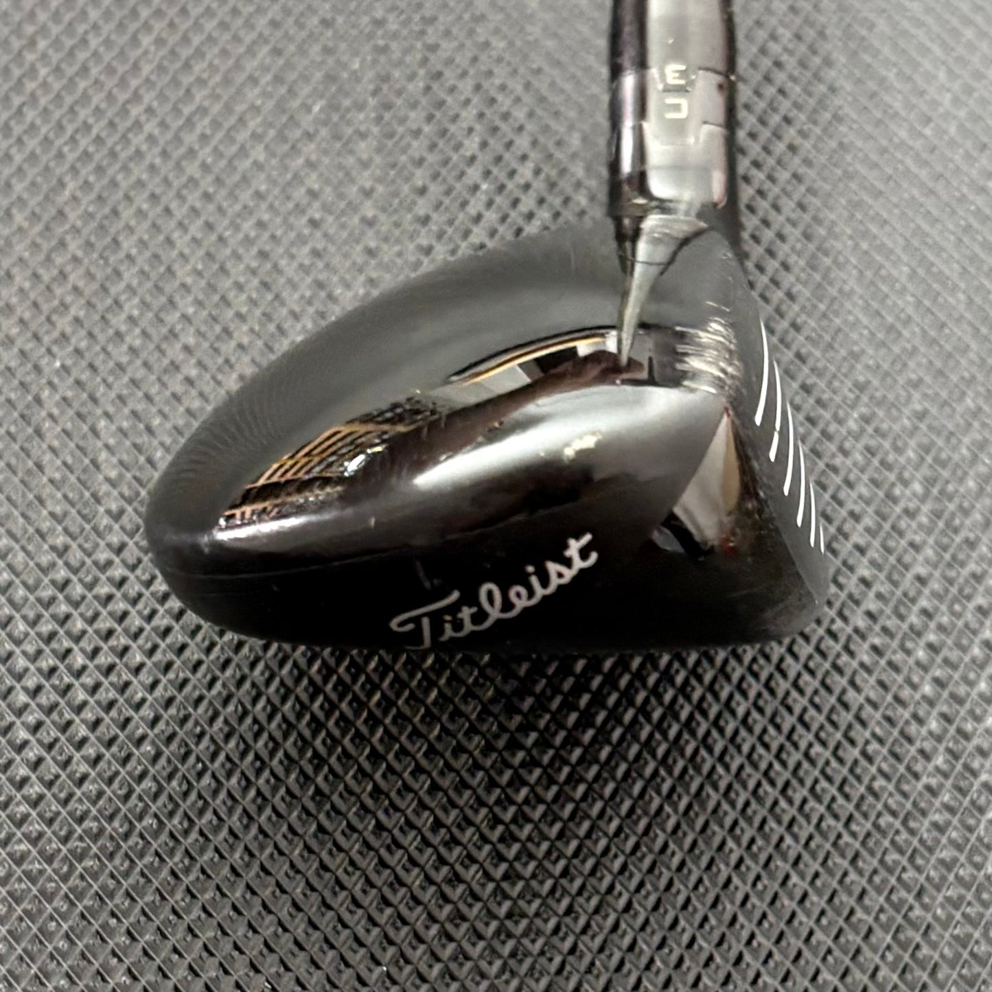 TITLEIST TSR2 3 HYBRID (18 DEGREE) + HEADCOVER
