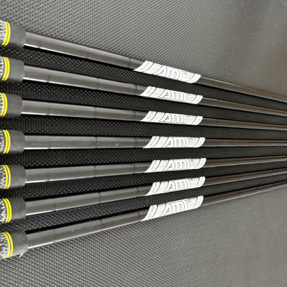 TAYLORMADE TOUR PREFERRED MB IRON SET