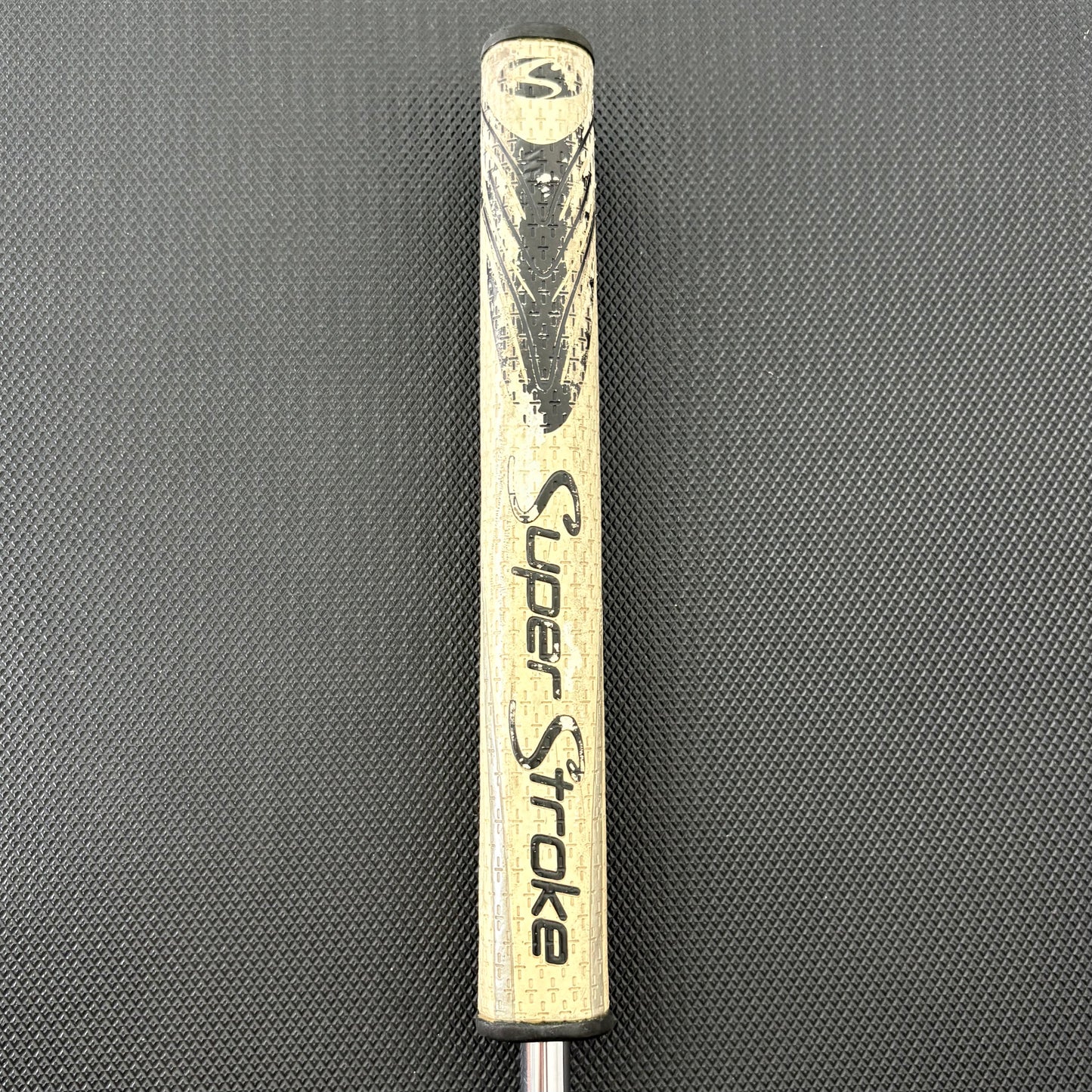 ODYSSEY TOUR VERSA V-LINE PUTTER (34")