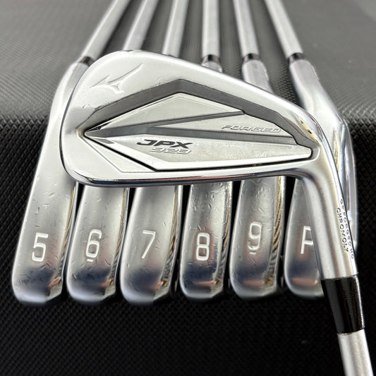 MIZUNO JPX 923 FORGED IRON SET