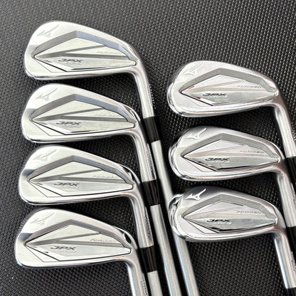 MIZUNO JPX 923 FORGED IRON SET