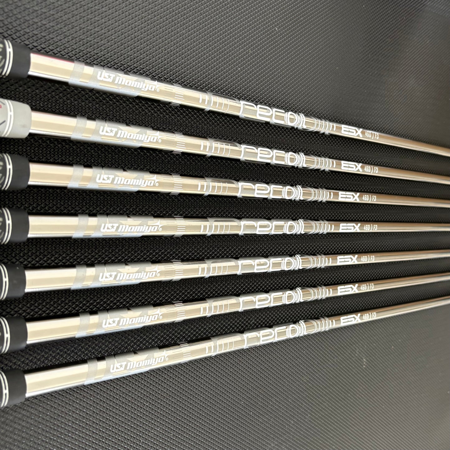 MIZUNO JPX 923 FORGED IRON SET