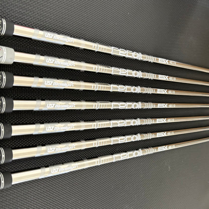 MIZUNO JPX 923 FORGED IRON SET