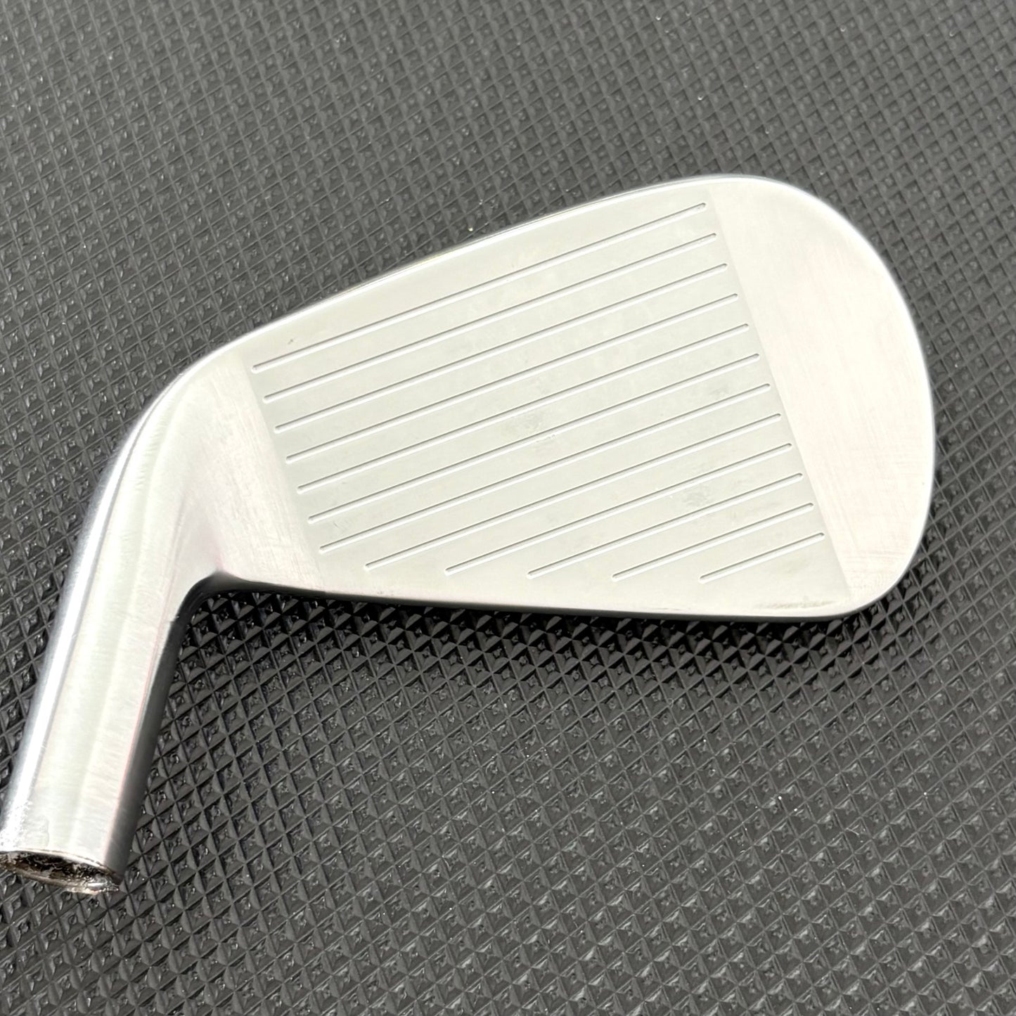 TITLEIST T200 2023 6 IRON (HEAD ONLY)
