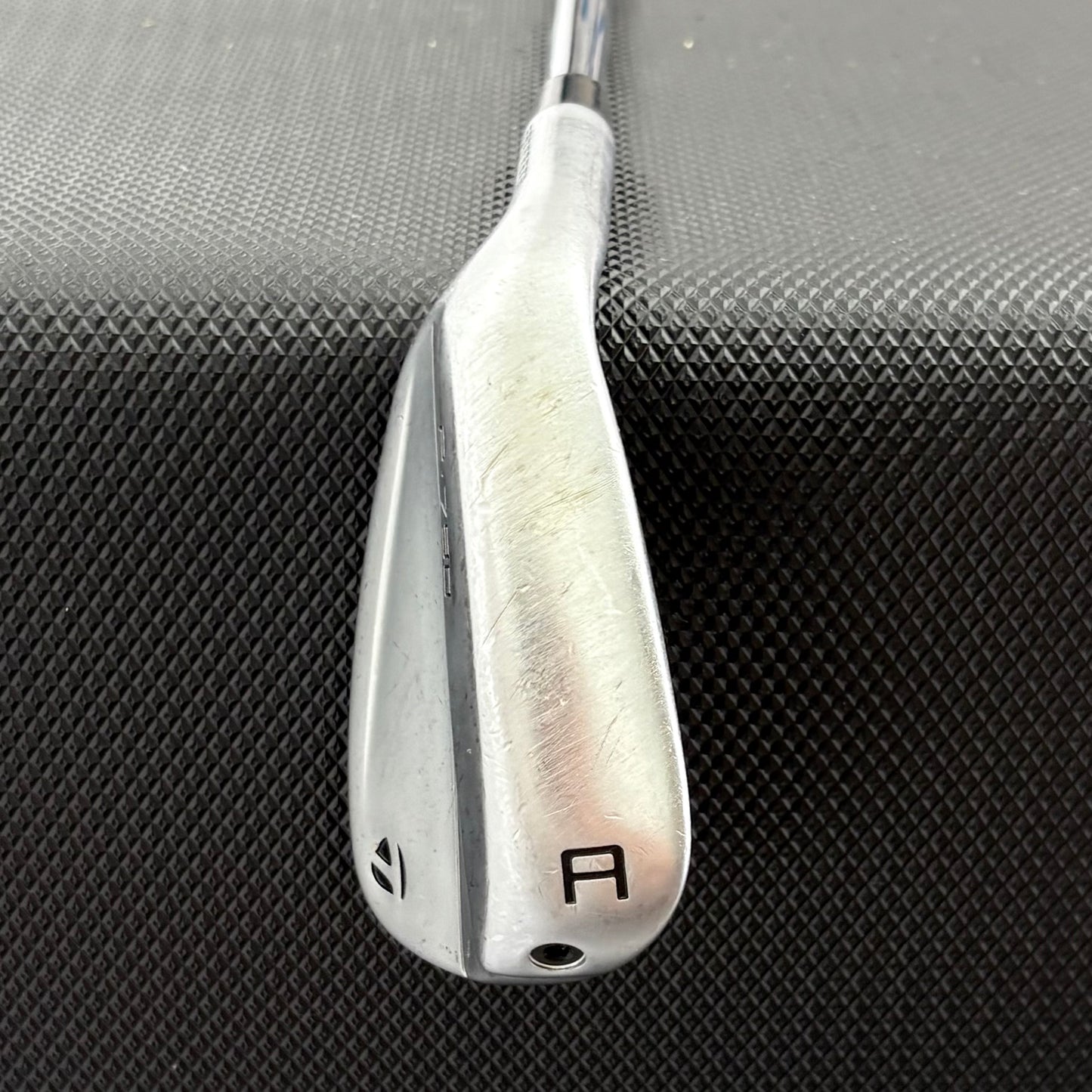LH TAYLORMADE P790 2023 APPROACH WEDGE