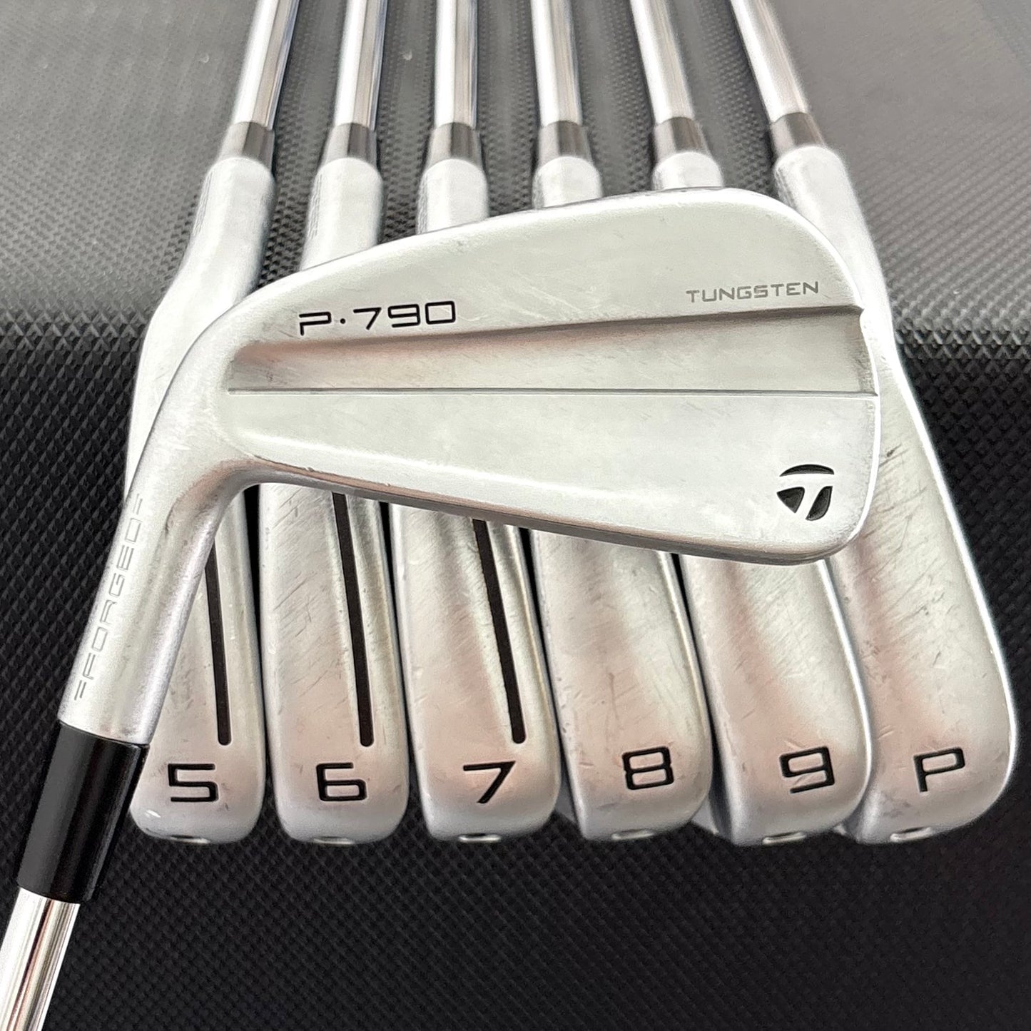 LH TAYLORMADE P790 2023 IRON SET