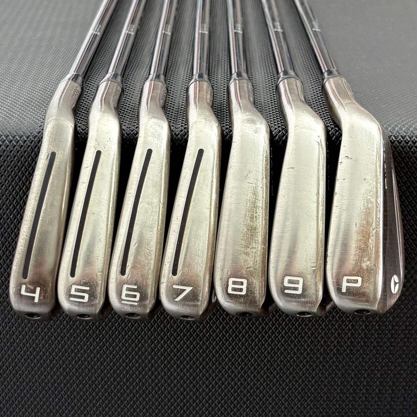 TAYLORMADE P770 2023 AGED COPPER IRON SET