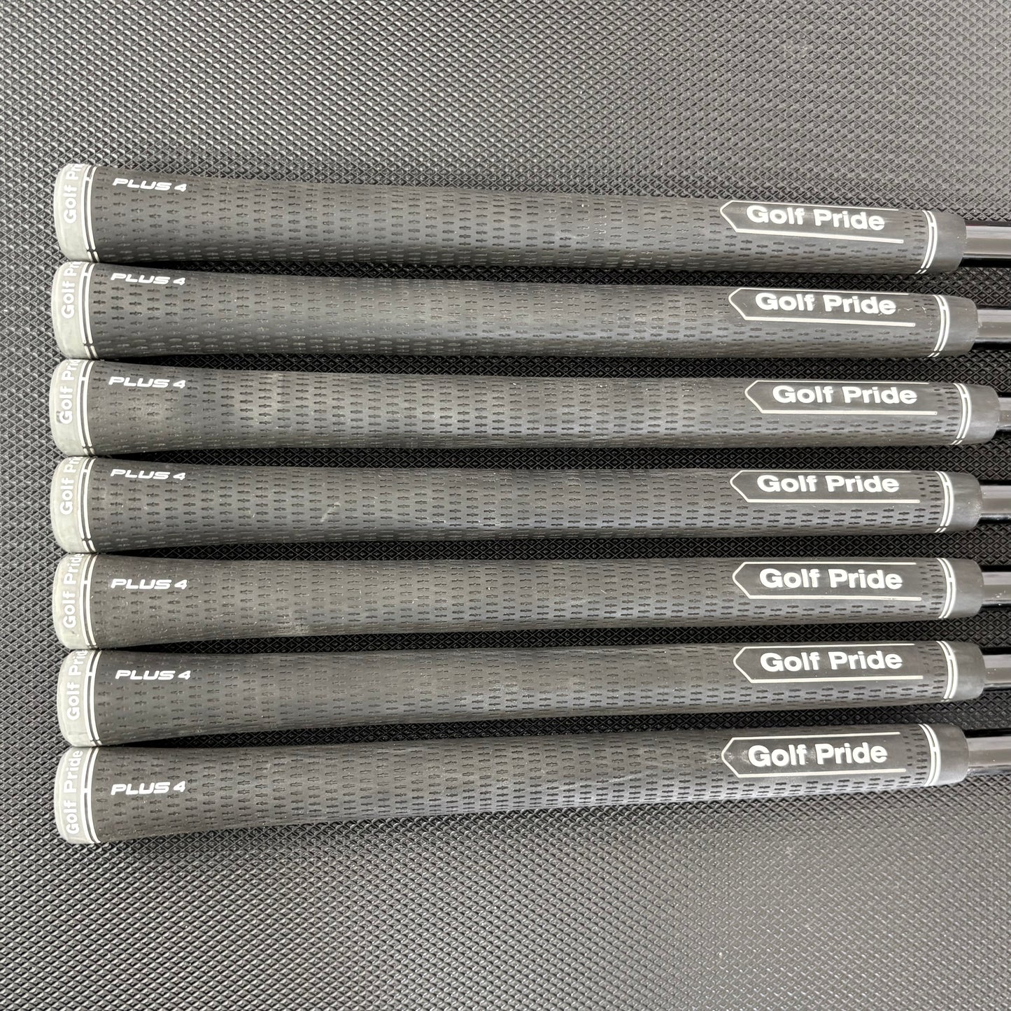 TAYLORMADE P770 2023 AGED COPPER IRON SET