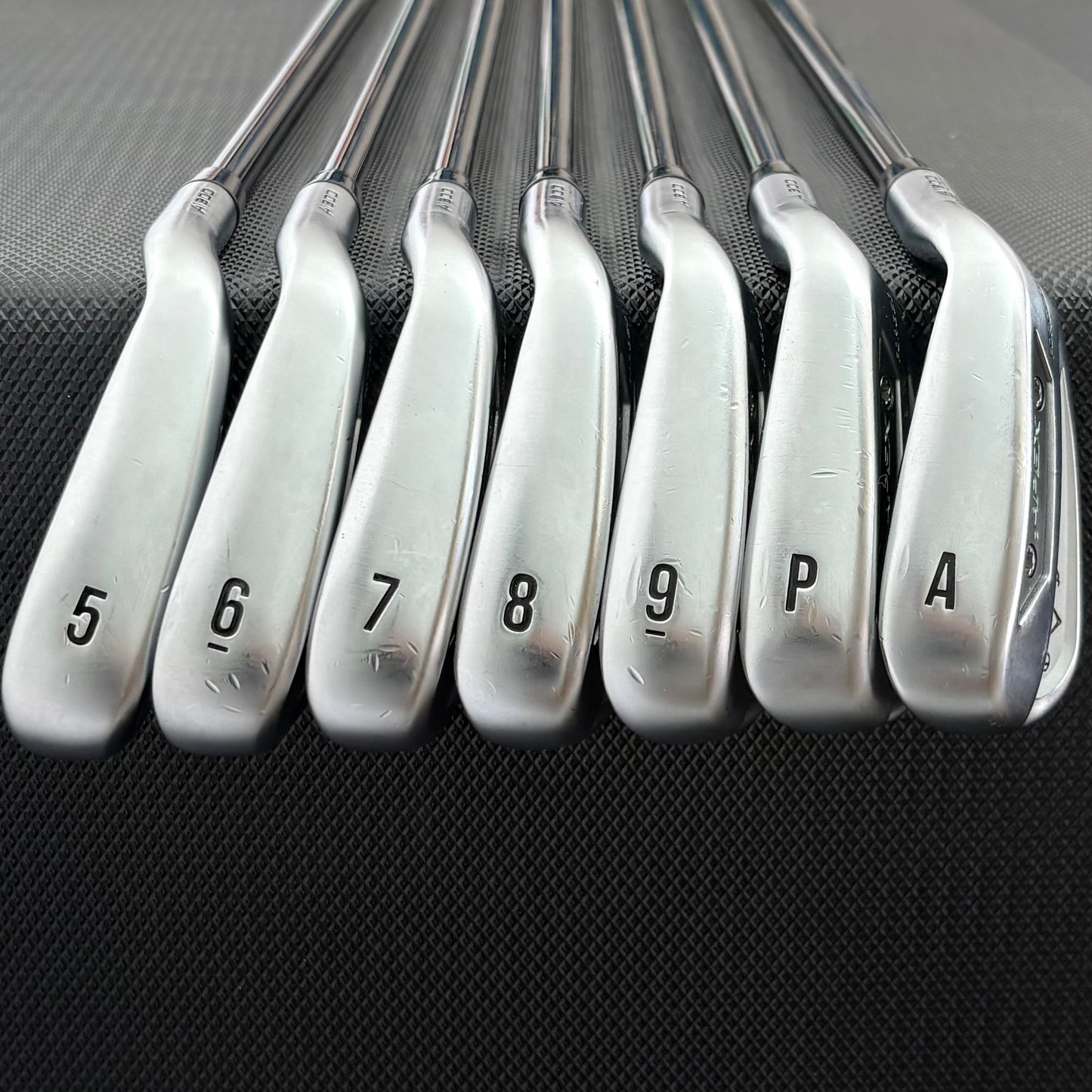 CALLAWAY APEX AI300 IRON SET