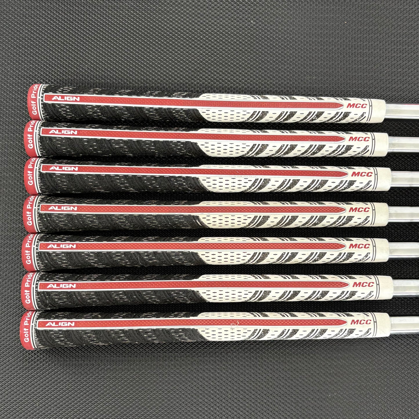 MIZUNO JPX 923 FORGED IRON SET