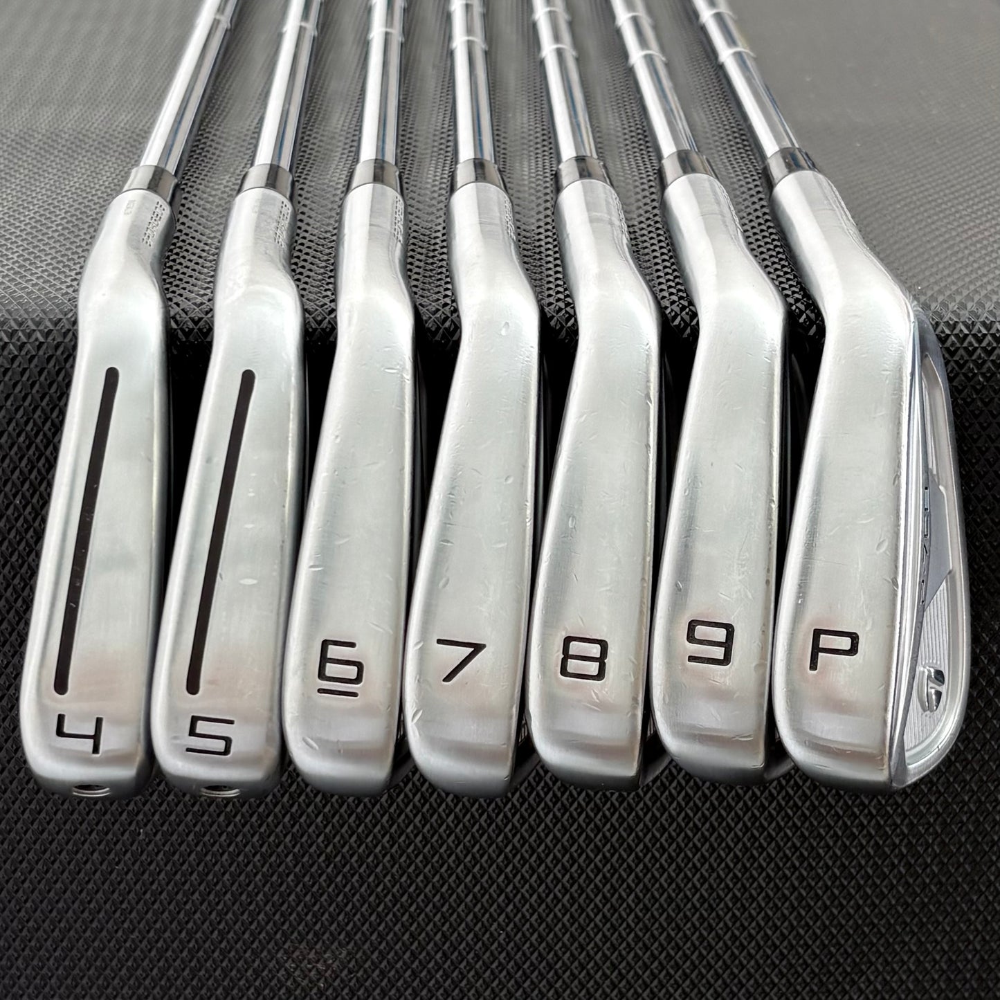 TAYLORMADE P770/P7CB 2024 COMBO IRON SET