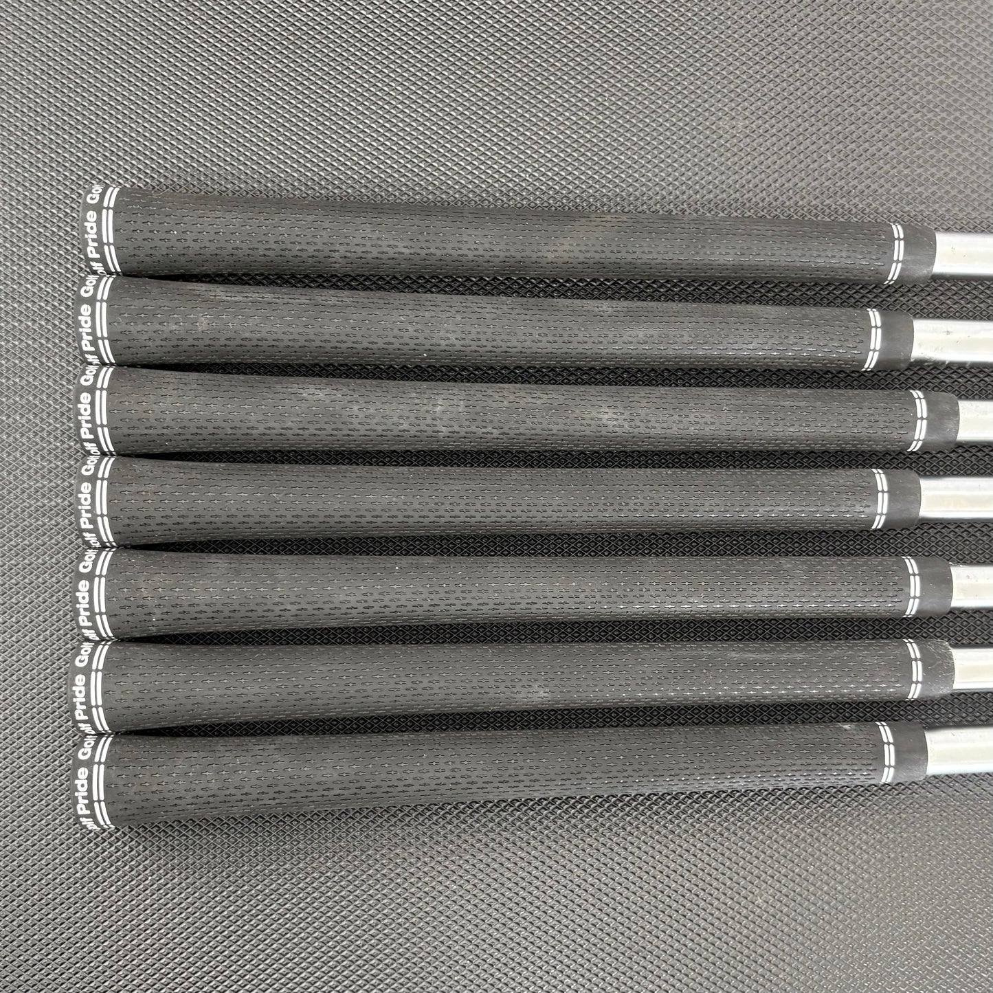 TITLEIST 620 CB/MB COMBO IRON SET