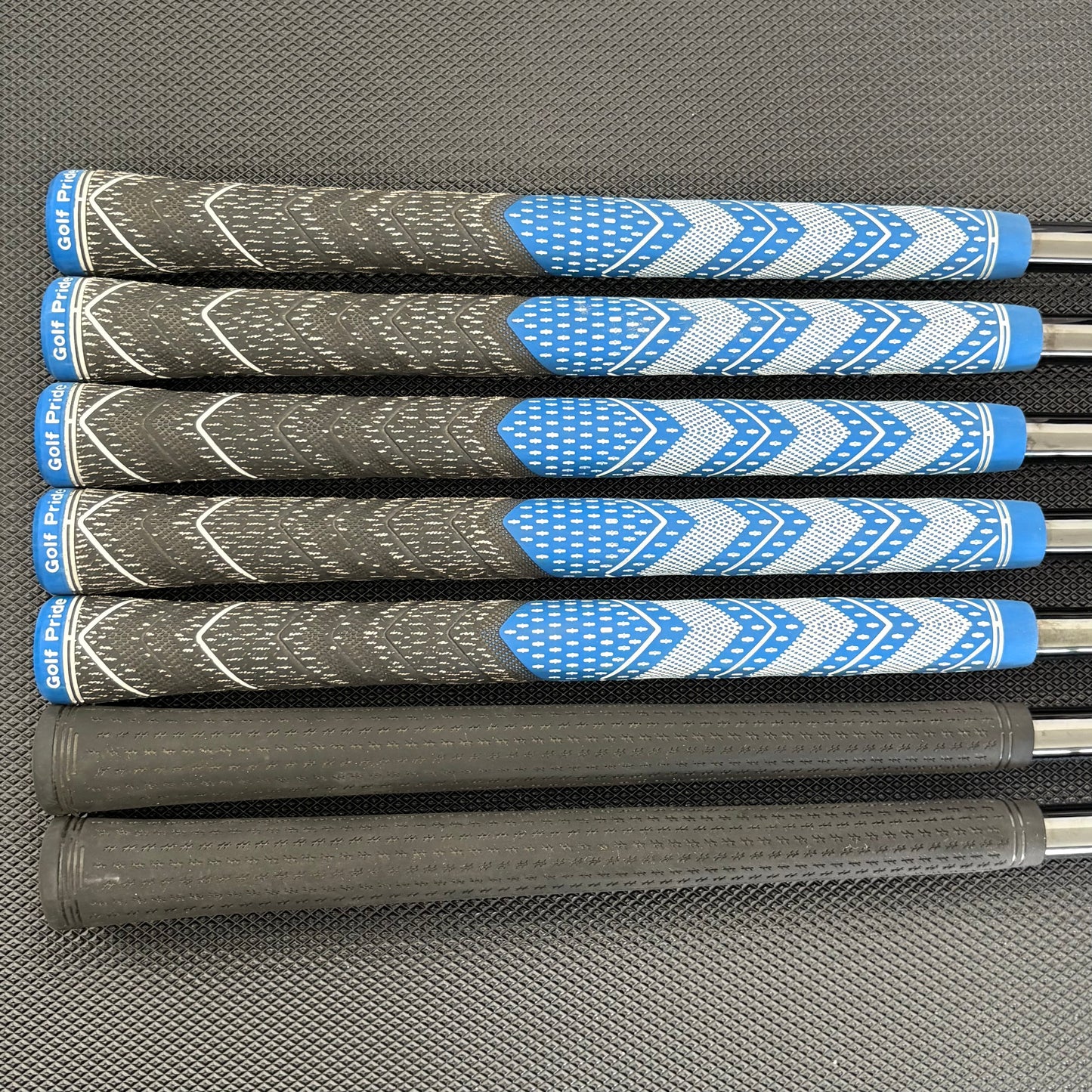 COBRA KING TOUR BLACK 2025 IRON SET